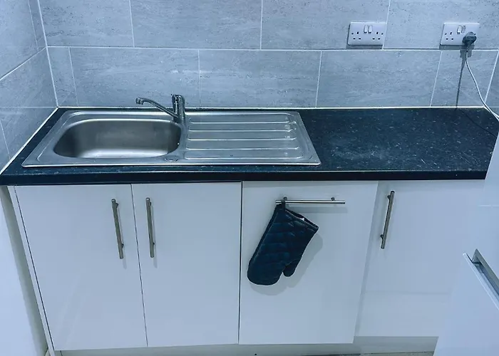 Somerville Apartment London Heathrow