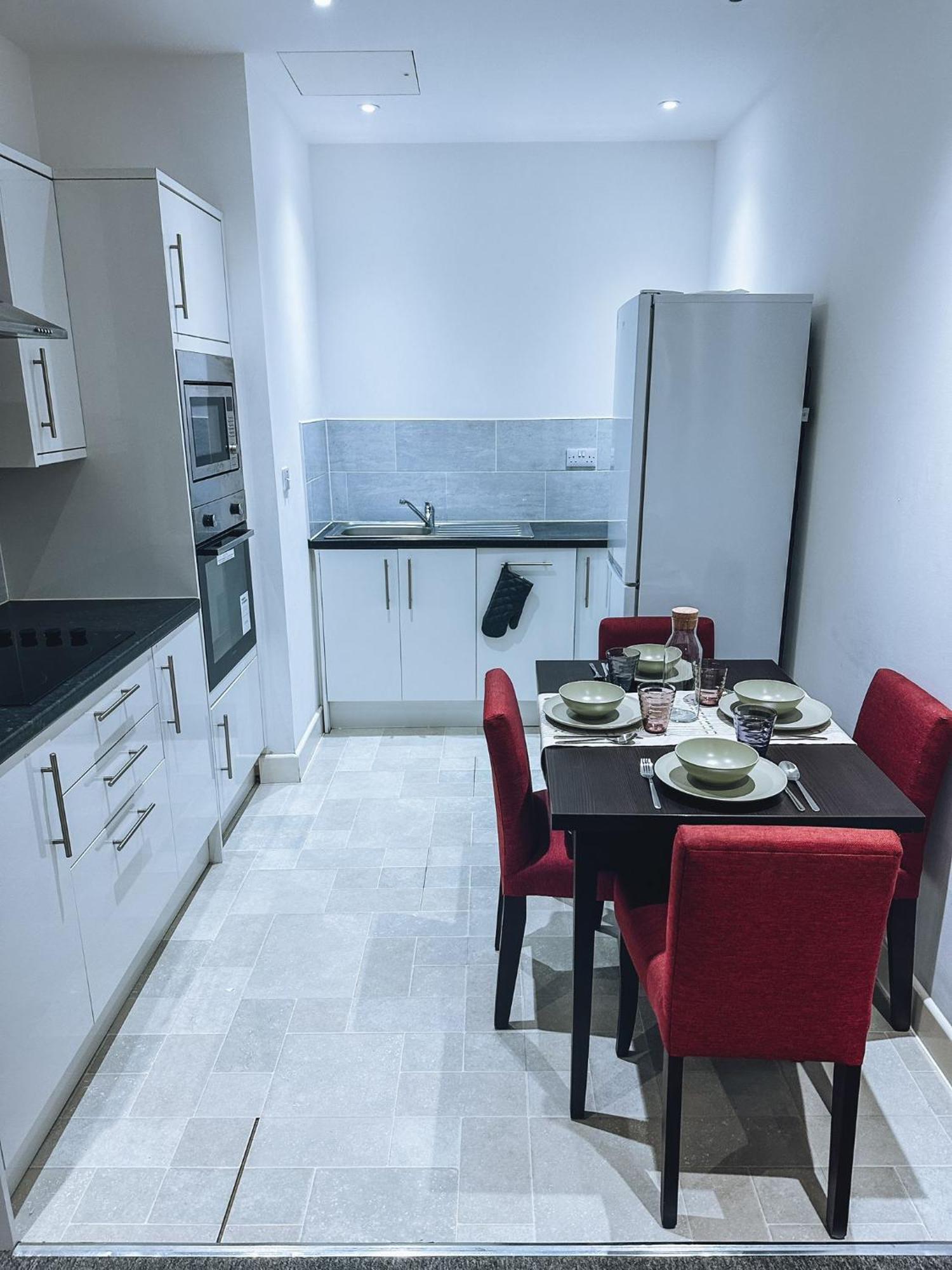 Somerville London Heathrow Apartment